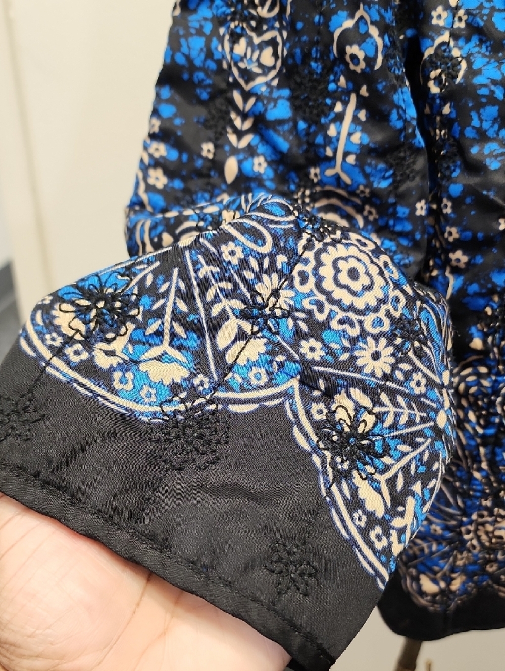 Reversible Quilted Jacket Blue Black Floral Boho Lightweight Coat Large - Picture 9 of 10